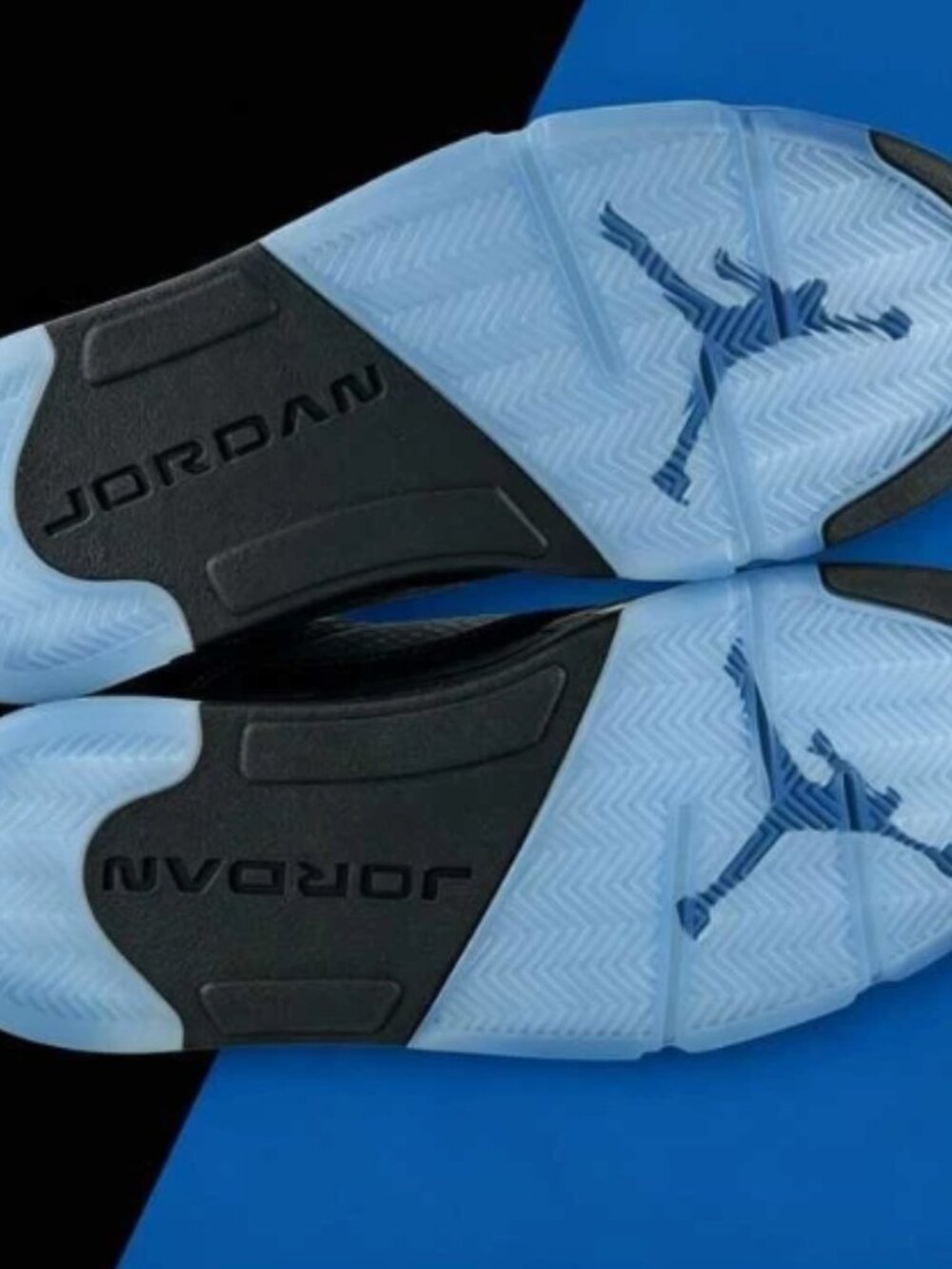 New Nike Air Jordan 5 Retro Black University Blue - Picture 4 of 6